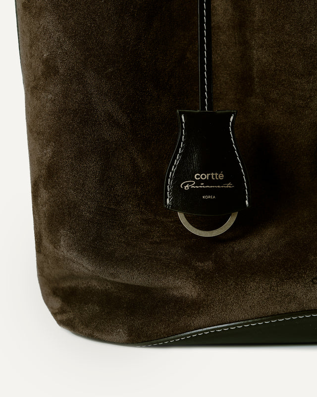 Duras Medium Dark Brown